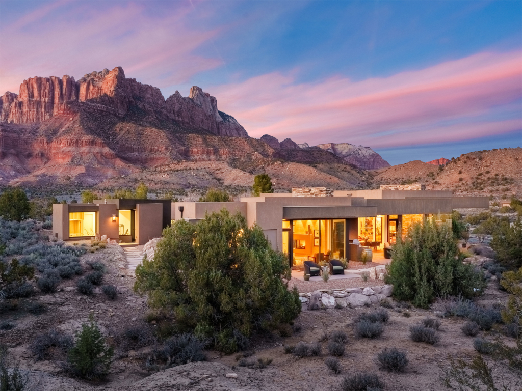 3007 Navajo Way